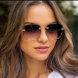 Square Rimless Sunglasses Women Luxury Brand Designer Summer Red Glasses Fashion Sun glasses For Men UV400 Shades Oculos